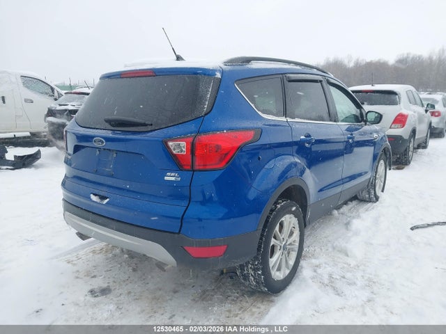 1FMCU9HD6KUB70884 Ford ESCAPE SEL