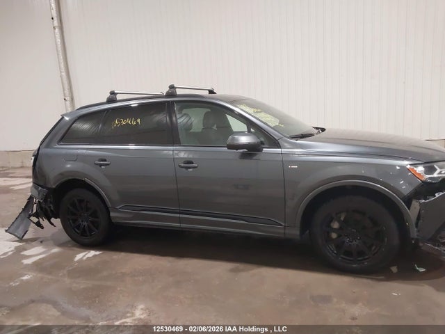 WA1MXAF70MD033869 Audi Q7 Progressiv