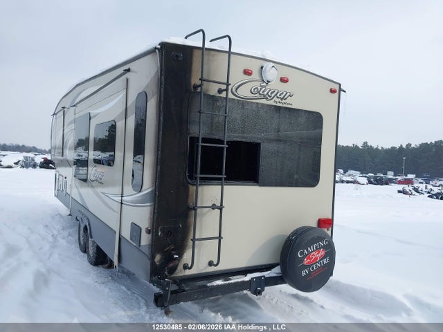 4YDF29R25G2506156 Cougar Roulotte 40pieds