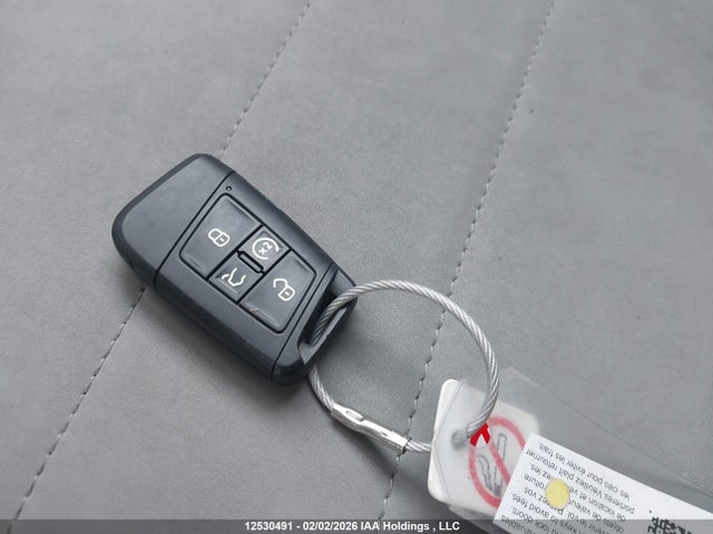 3VVUX7B28RM096301 Volkswagen TAOS SE