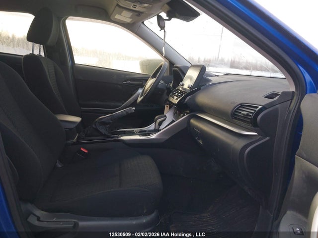 JA4ATUAA9RZ626658 Mitsubishi Eclipse Cross Es