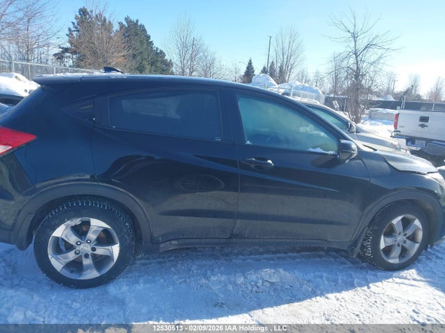 3CZRU5H58JM102387 Honda HR-V EX