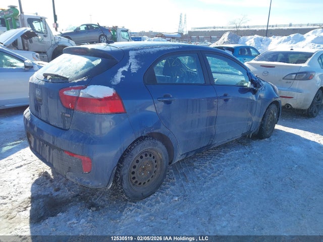12530519 :رقم المزاد ، KNADN5A35G6549271 vin ، 2016 Kia Rio مزاد بيع