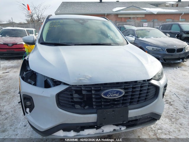 1FMCU9JA4SUA84621 Ford Escape Platinum