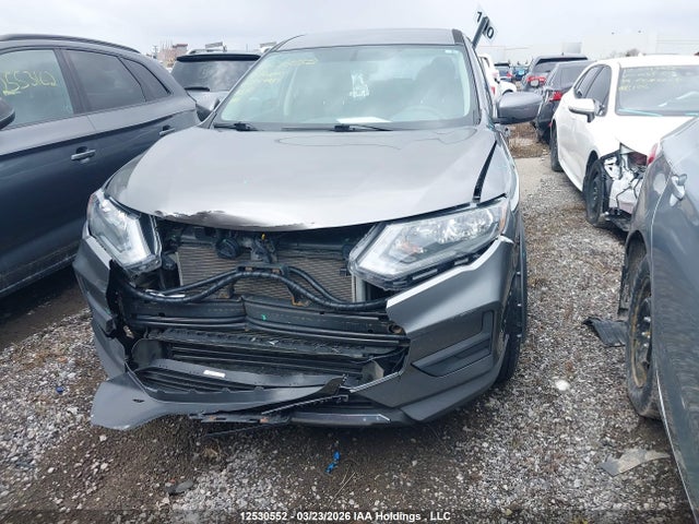 5N1AT2MV9HC749981 Nissan Rogue Sv/sl