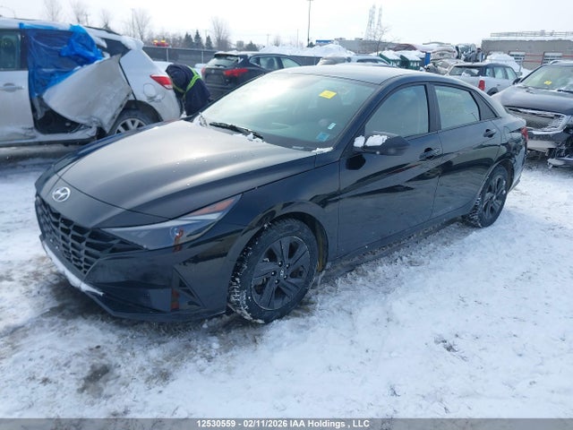KMHLM4AG7PU563078 Hyundai ELANTRA SEL