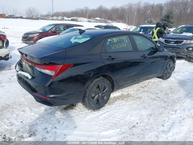 KMHLM4AG7PU563078 Hyundai ELANTRA SEL