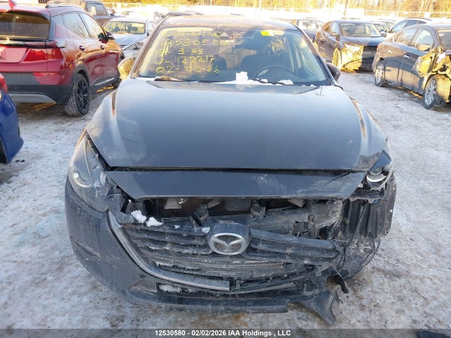 3MZBN1L7XHM122217 Mazda Mazda3 Gs