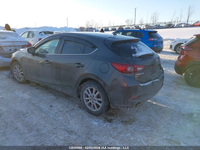 3MZBN1L7XHM122217 Mazda Mazda3 Gs