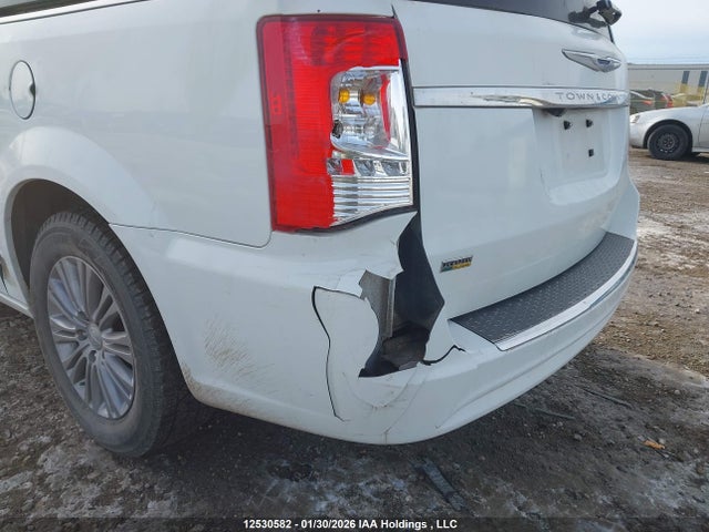 2C4RC1CG2FR697005 Chrysler Town &amp; Country Touring L