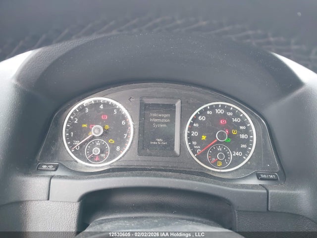 WVGMV7AX8HK026137 Volkswagen Tiguan Comfortline