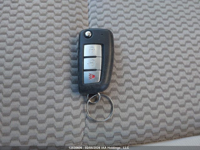 JN1BJ1CR2JW258219 Nissan Qashqai S/sl/sv