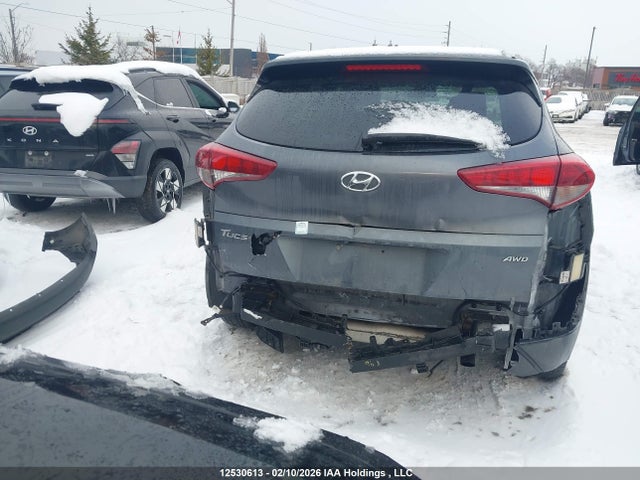 KM8J3CA4XHU455503 Hyundai Tucson Limited/sport And Eco/se