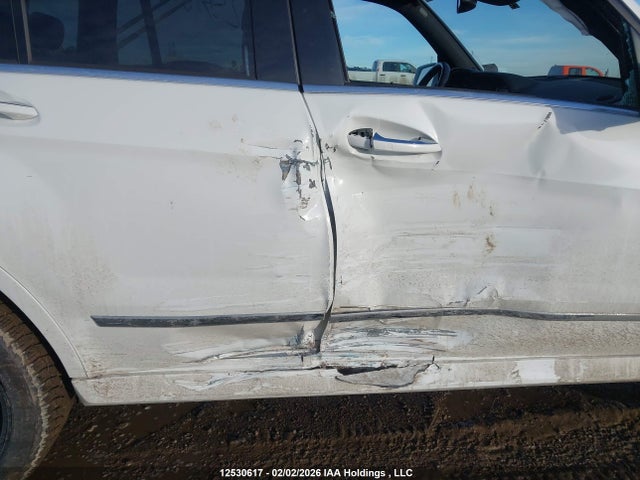 Продажа на аукционе авто 2015 Mercedes-benz Glk 350 4matic, vin: WDCGG8JB4FG341825, номер лота: 12530617
