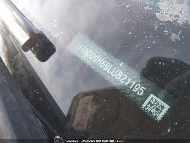 1FMCU9H69LUB21195 Ford ESCAPE SEL
