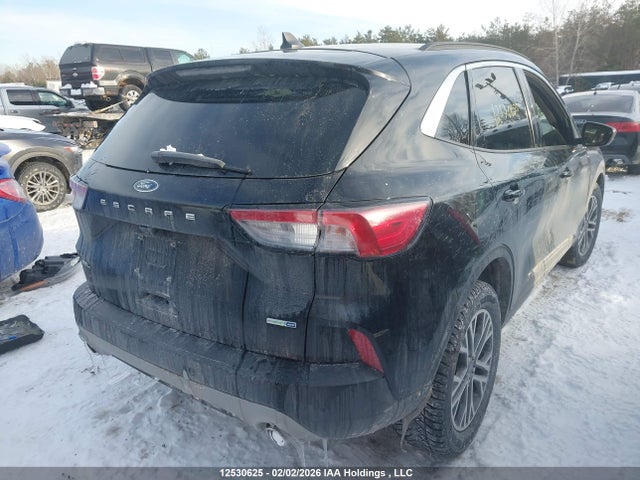 1FMCU9H69LUB21195 Ford ESCAPE SEL