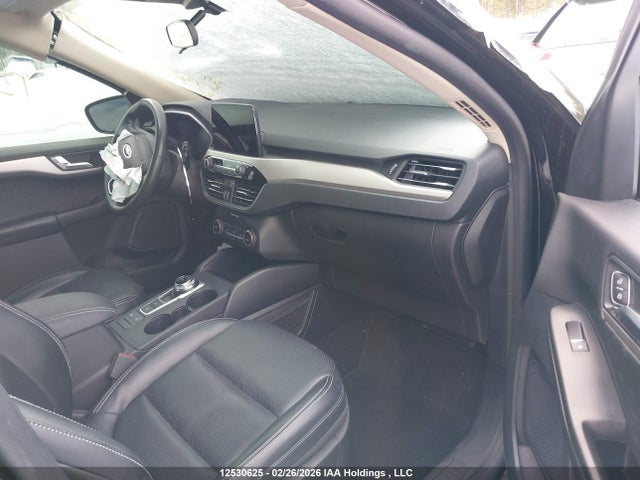 1FMCU9H69LUB21195 Ford ESCAPE SEL