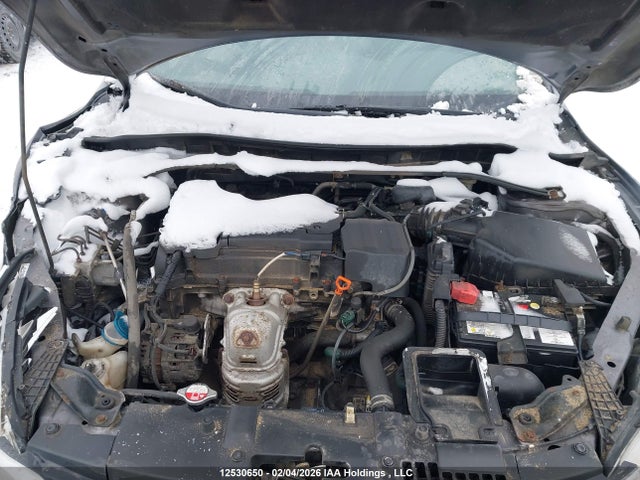 2014 Honda Accord Touring მანქანა იყიდება აუქციონზე, vin: 1HGCR2F91EA805464, აუქციონის ნომერი: 12530650