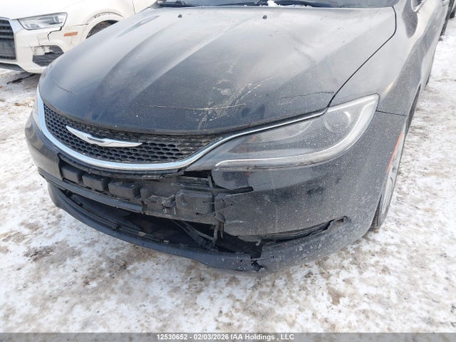 1C3CCCFB0FN629899 Chrysler 200 LX