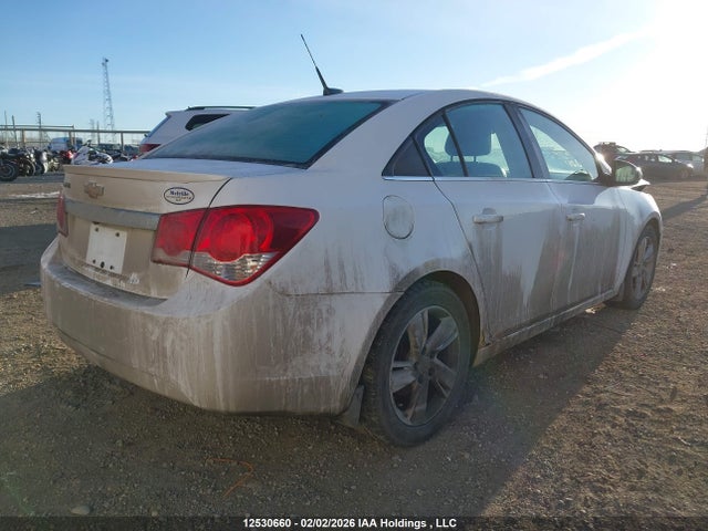 1G1P75SZ6E7439035 Chevrolet Cruze