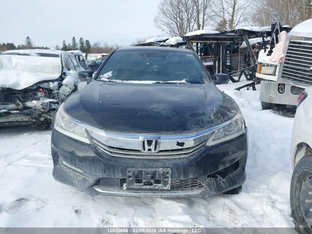 1HGCR2F63HA806593 Honda Accord Sport