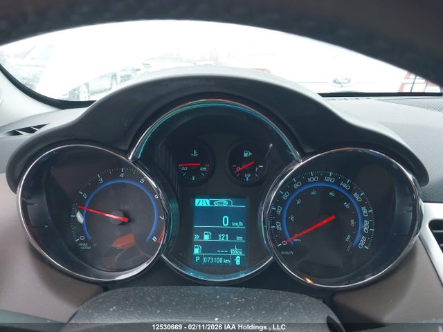 1G1PE5SB0F7251122 Chevrolet Cruze 2lt