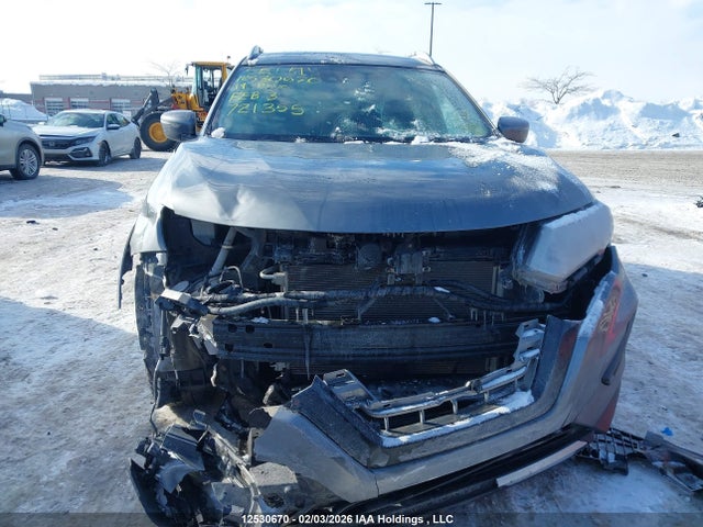 12530670 :رقم المزاد ، 5N1AT2MVXKC721355 vin ، 2019 Nissan Rogue مزاد بيع