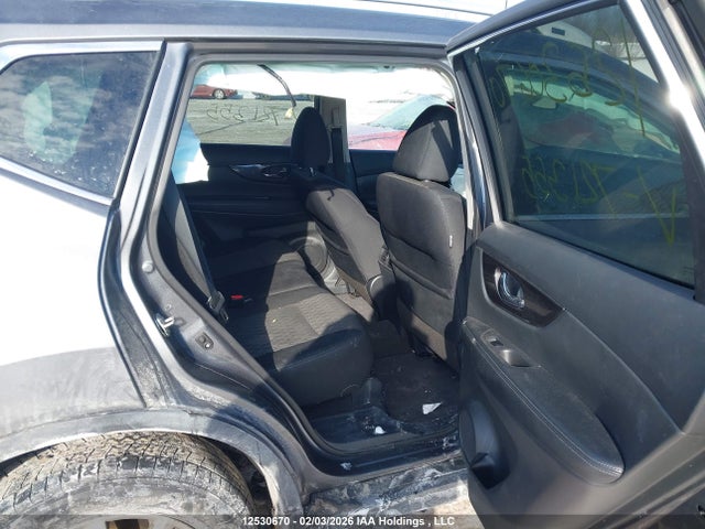 12530670 :رقم المزاد ، 5N1AT2MVXKC721355 vin ، 2019 Nissan Rogue مزاد بيع