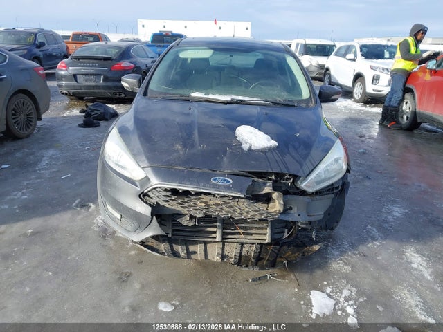 Ford FOCUS SE 2016 1FADP3K2XGL265259 Image 13