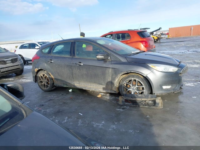 Ford FOCUS SE 2016 1FADP3K2XGL265259 Image 14