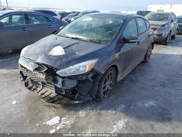 Ford FOCUS SE 2016 1FADP3K2XGL265259 Image 2