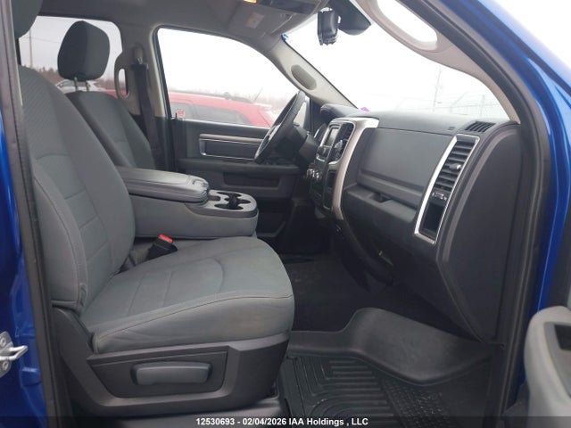 1C6RR7GG2GS238415 RAM 1500 Slt