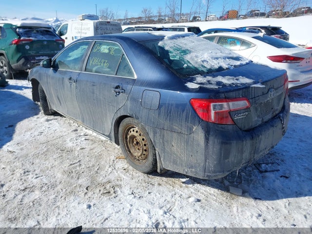 12530696 :رقم المزاد ، 4T1BF1FK5EU864270 vin ، 2014 Toyota Camry مزاد بيع