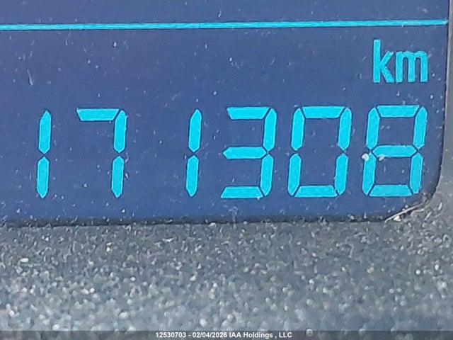1G1JD6SH7F4172437 Chevrolet SONIC LT