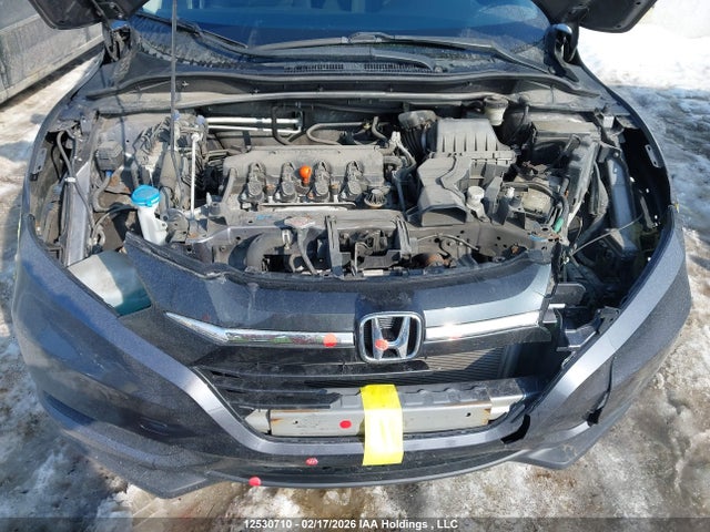 3CZRU6H36JM104479 Honda HR-V LX
