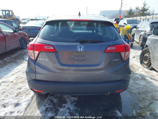 3CZRU6H36JM104479 Honda HR-V LX