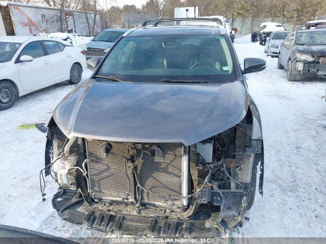 5TDJZRFH3JS558810 Toyota Highlander Se/xle