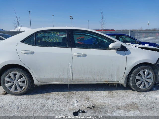 2T1BURHE0HC903039 Toyota COROLLA LE