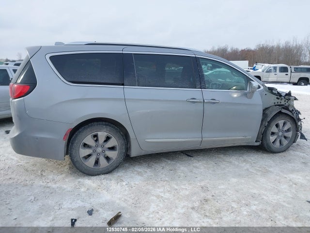 Chrysler Pacifica Hybrid Limited 2019 2C4RC1N73KR734134 Image 13