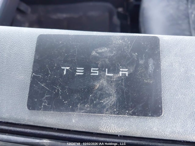 Продажа на аукционе авто 2024 Tesla Model Y, vin: LRWYGDFD4RC661605, номер лота: 12530748