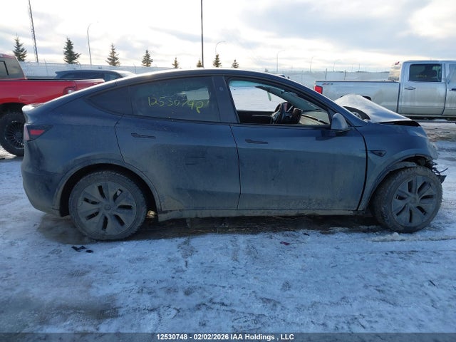 Продажа на аукционе авто 2024 Tesla Model Y, vin: LRWYGDFD4RC661605, номер лота: 12530748
