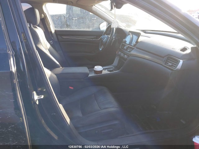 1HGCV3F94KA800501 Honda Accord Hybrid Touring