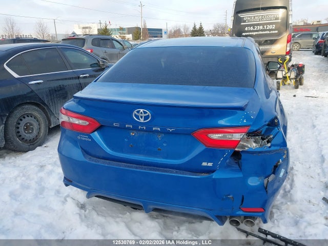 4T1B11HK2JU076228 Toyota CAMRY SE
