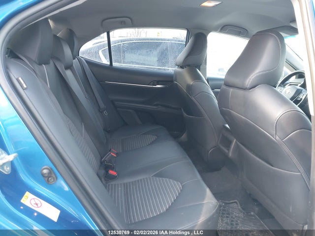 4T1B11HK2JU076228 Toyota CAMRY SE