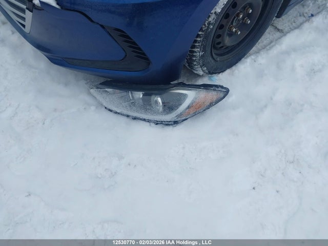5NPD74LF1HH054412 Hyundai Elantra Le