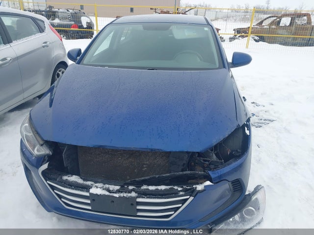 5NPD74LF1HH054412 Hyundai Elantra Le