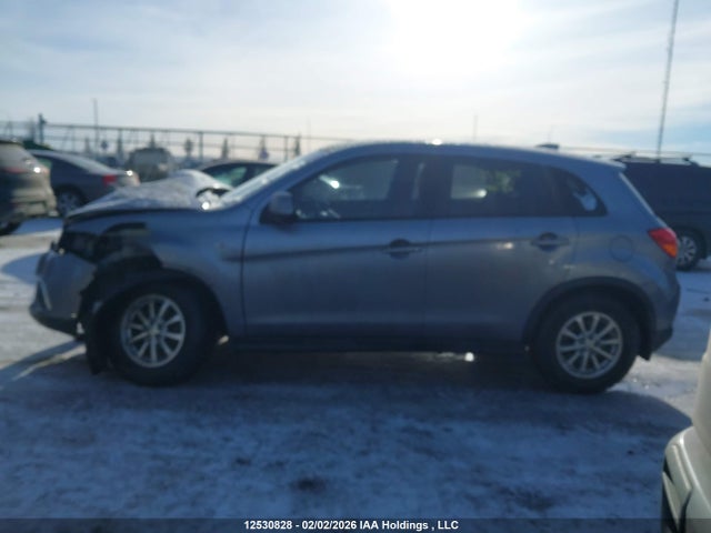 JA4AJ3AU2HZ603361 Mitsubishi RVR SE