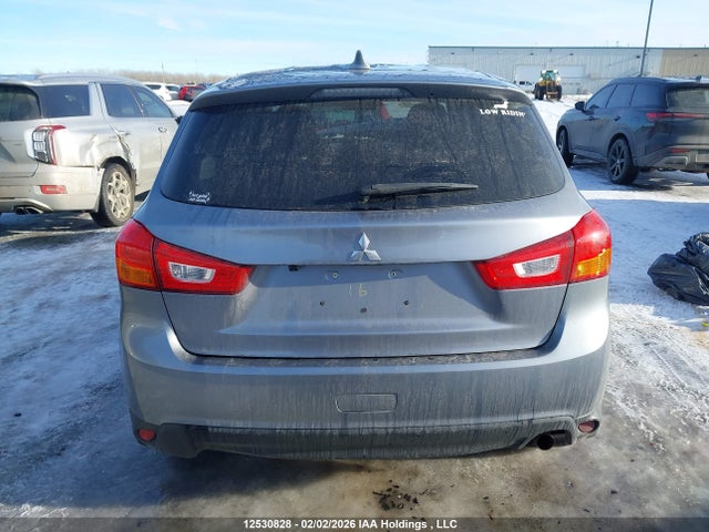 JA4AJ3AU2HZ603361 Mitsubishi RVR SE
