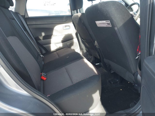 JA4AJ3AU2HZ603361 Mitsubishi RVR SE