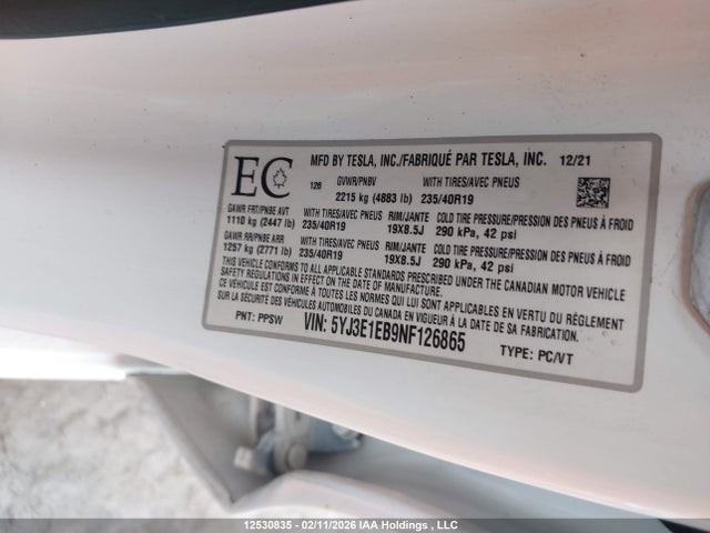12530835 :رقم المزاد ، 5YJ3E1EB9NF126865 vin ، 2022 Tesla Model 3 Long Range مزاد بيع